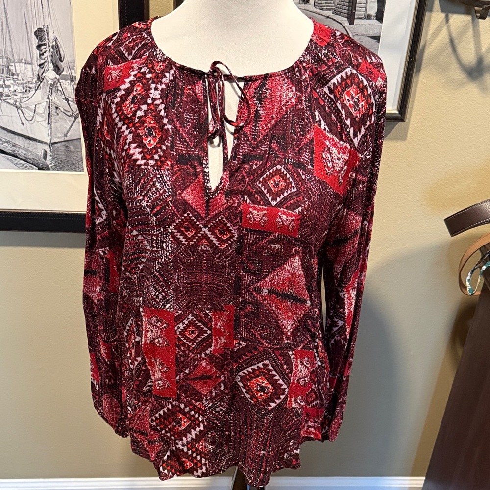 BB Dakota Red and Black Patterned Blouse